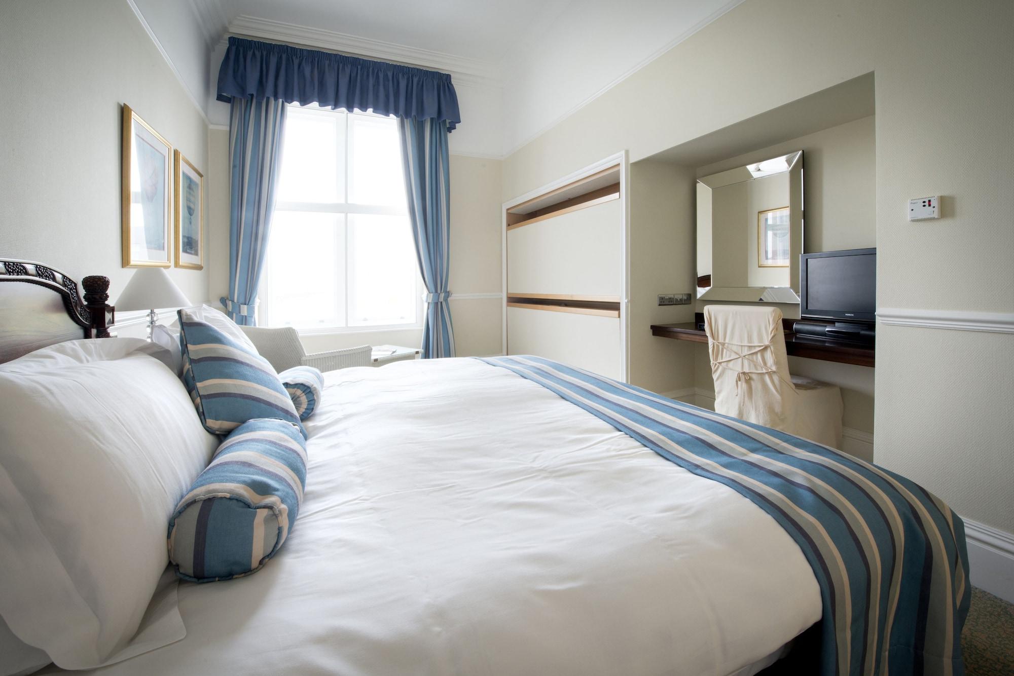 The Headland Hotel And Spa New Quay Exterior foto